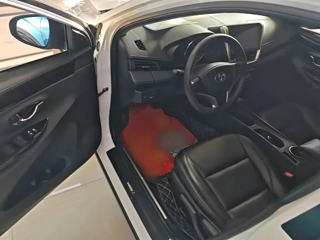 Toyota Yaris L — миниатюра 16