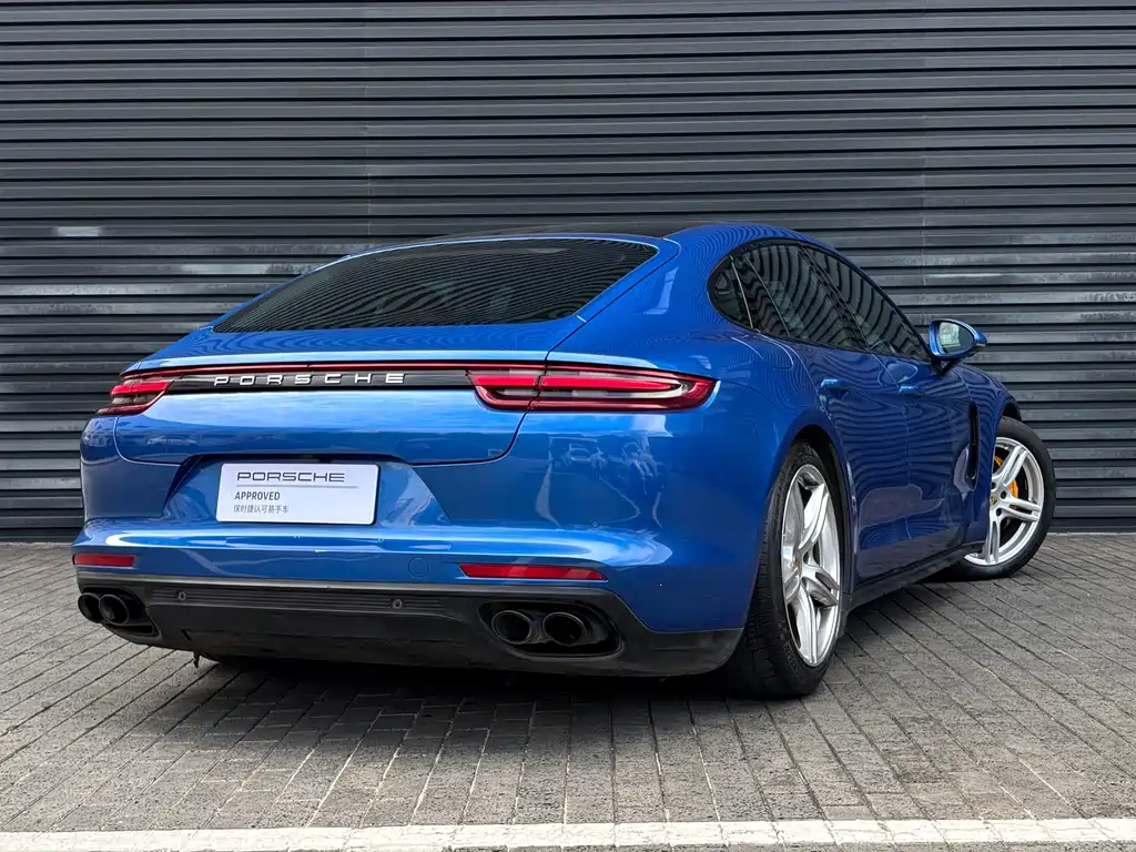 Porsche Panamera — миниатюра 7