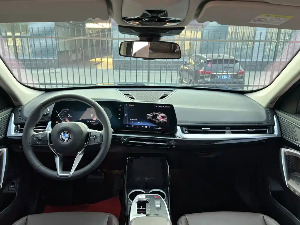 BMW X1 — миниатюра 12