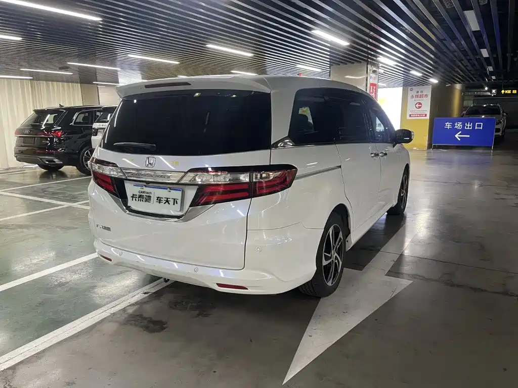 Honda Odyssey — миниатюра 5