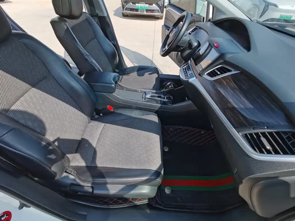 Honda Jade — миниатюра 12
