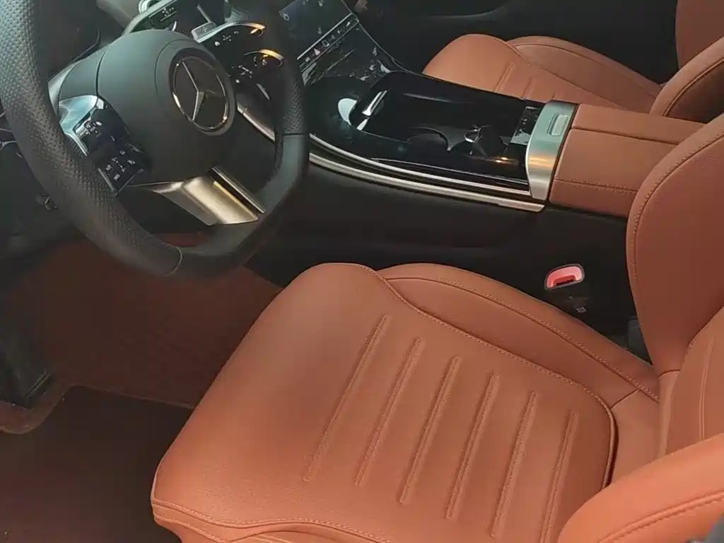 Mercedes-Benz GLC — миниатюра 3