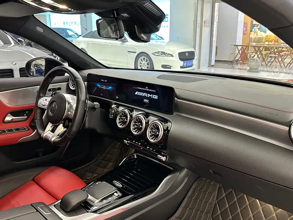 Mercedes-Benz A-Class AMG — миниатюра 12