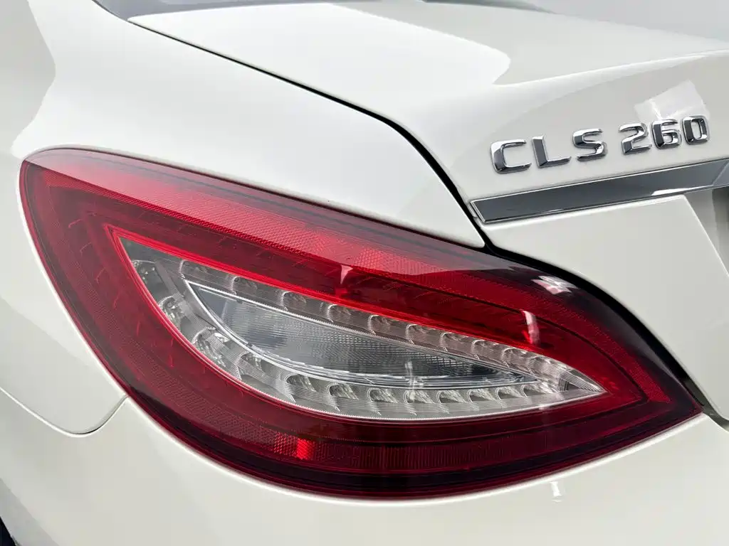 Mercedes-Benz CLS — миниатюра 11