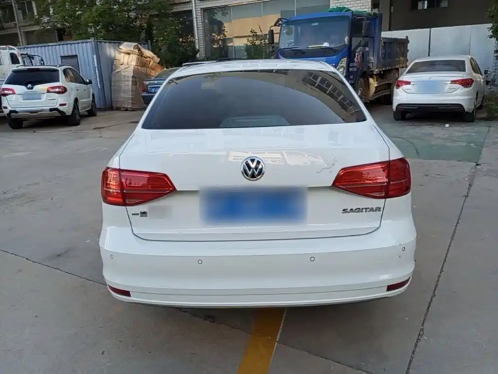 Volkswagen Sagitar — миниатюра 6