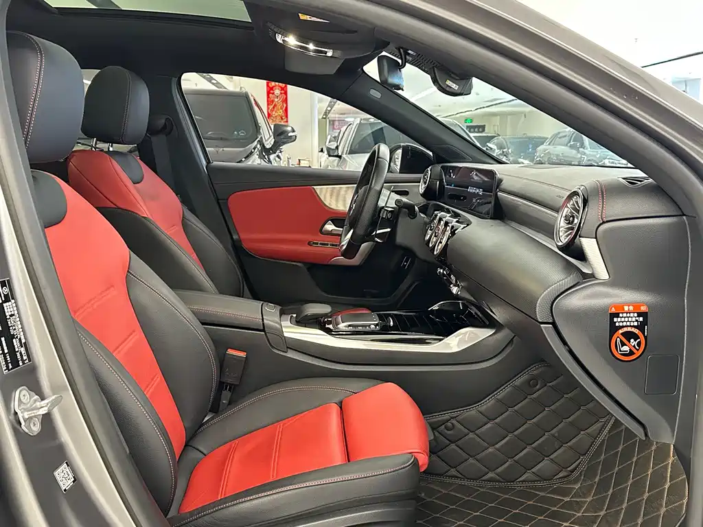 Mercedes-Benz A-Class AMG — миниатюра 11