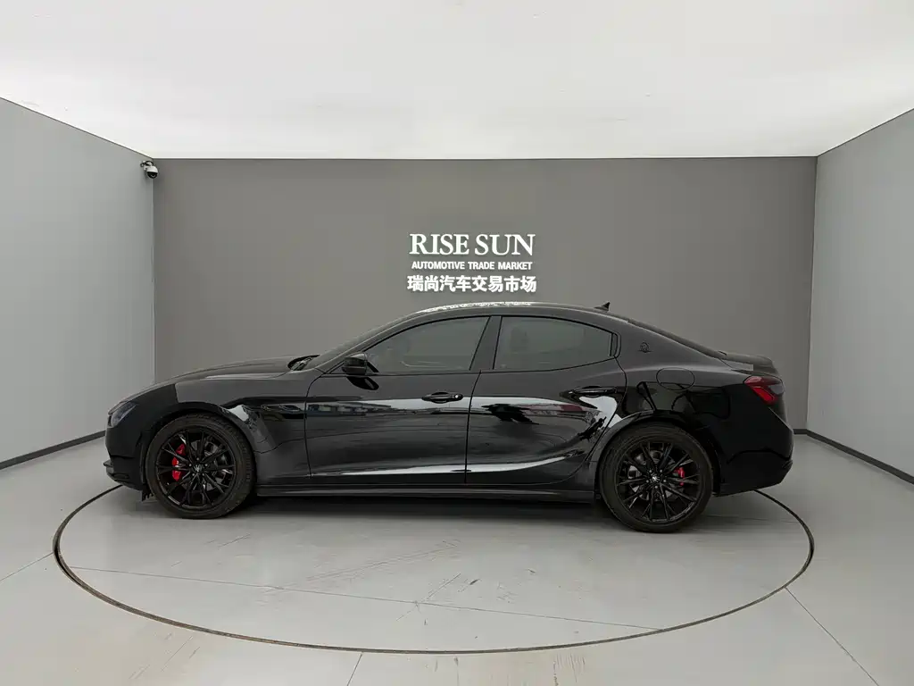 Maserati Ghibli 2017 3.0T Standard