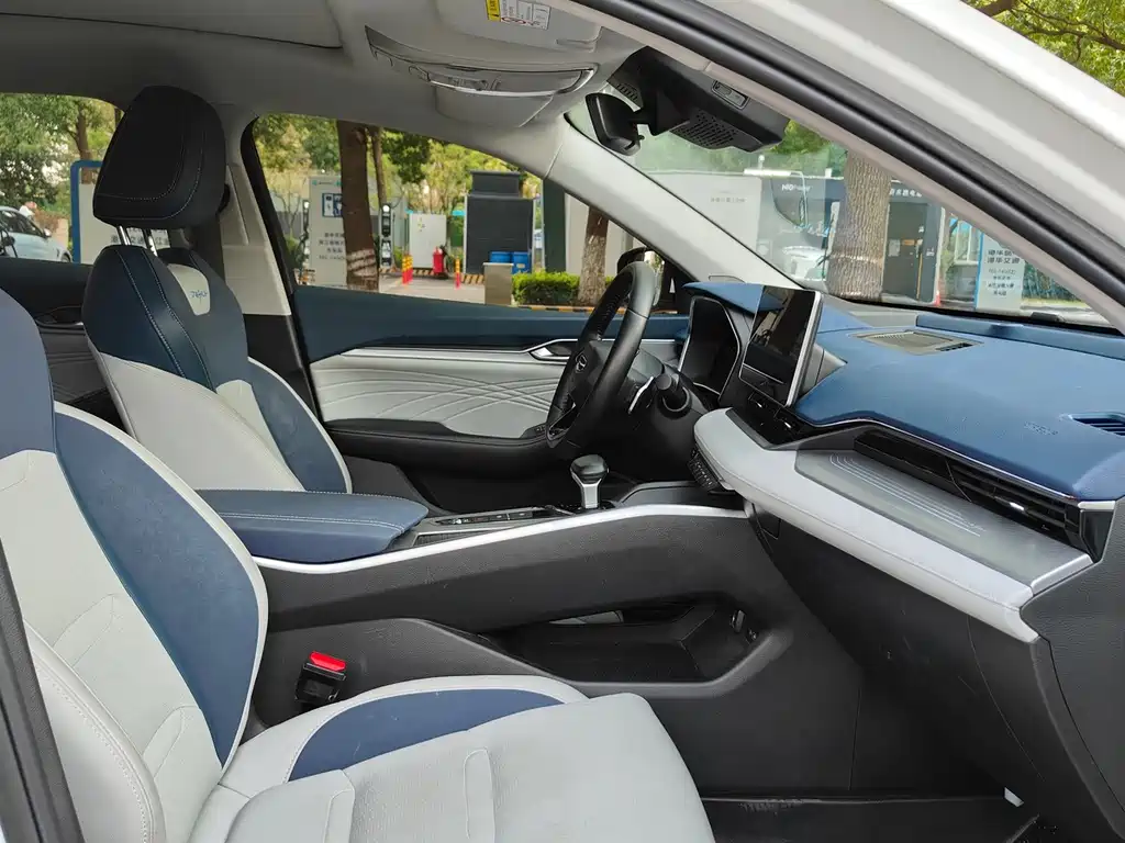Geely Xingrui — миниатюра 11