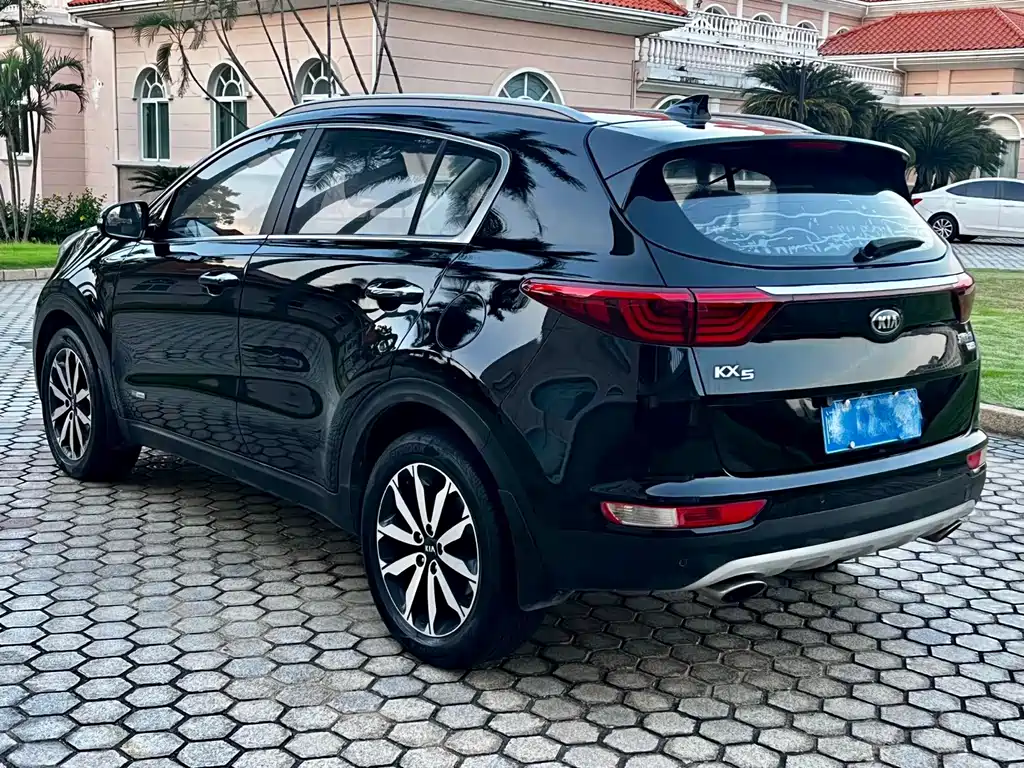Kia KX5 — миниатюра 6