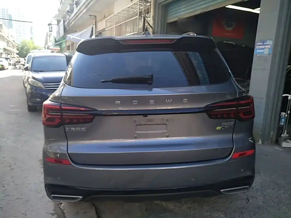 Roewe RX5 New Energy — миниатюра 6