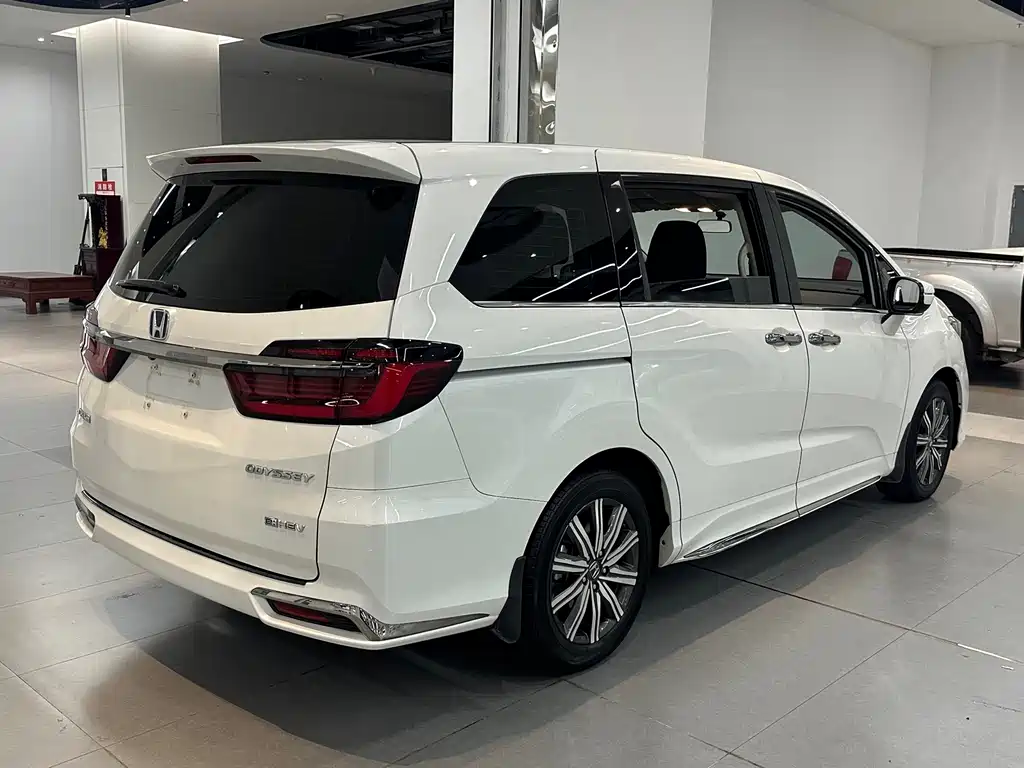 Honda Odyssey — миниатюра 5