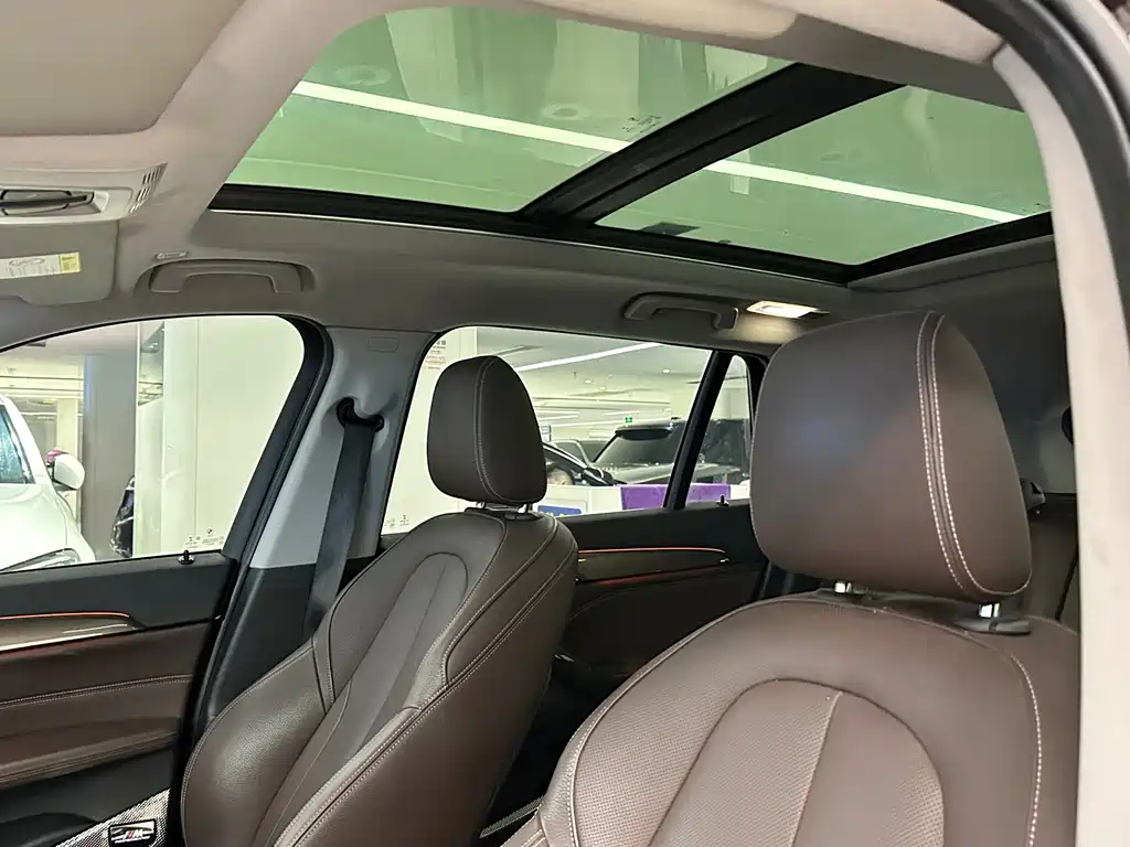 BMW X1 — миниатюра 11