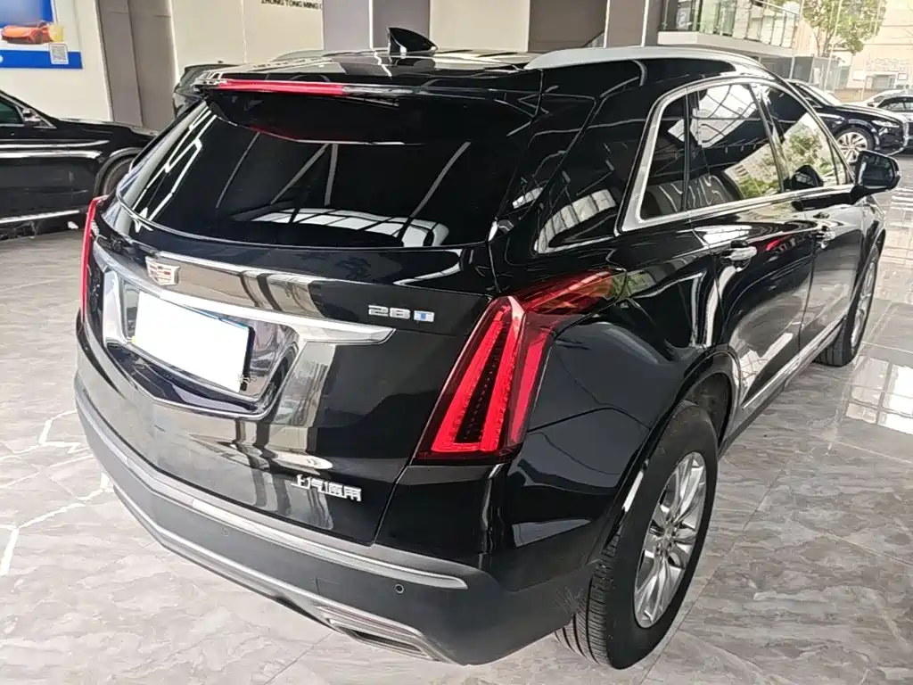 Cadillac XT5 — миниатюра 7