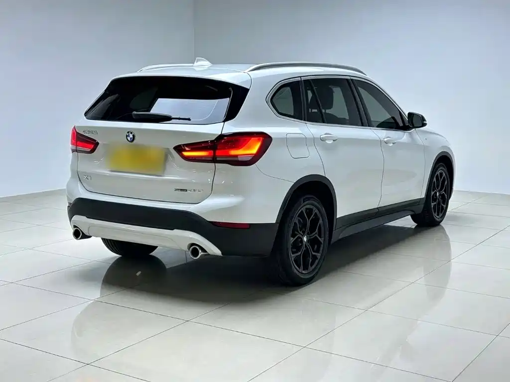 BMW X1 — миниатюра 7