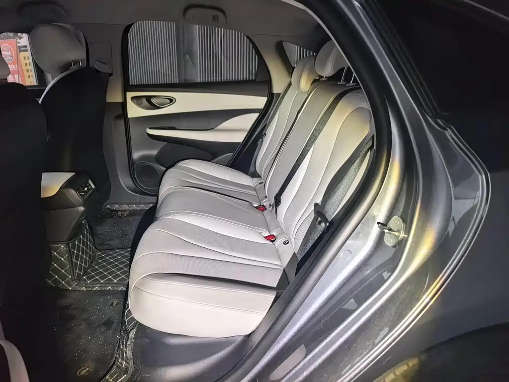 BYD Seal 05 DM-i — миниатюра 5
