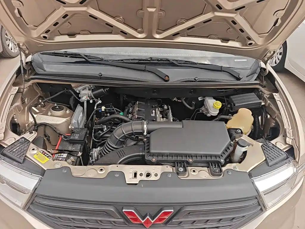 Wuling Hongguang V — миниатюра 20