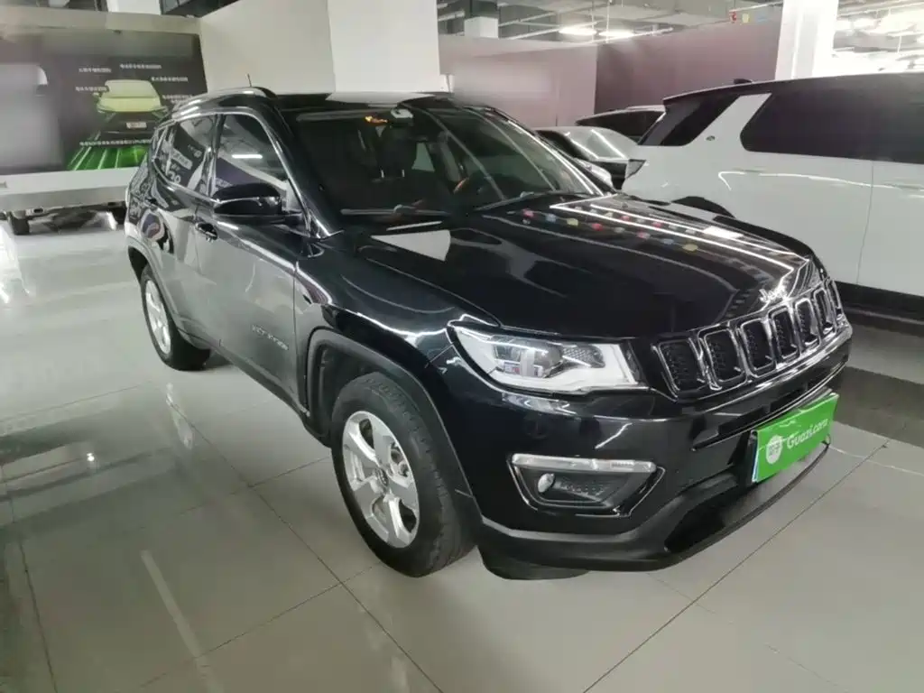Jeep Compass — миниатюра 4