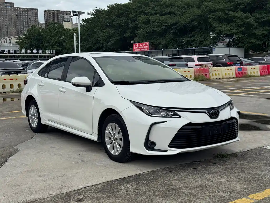 Toyota Corolla — миниатюра 3