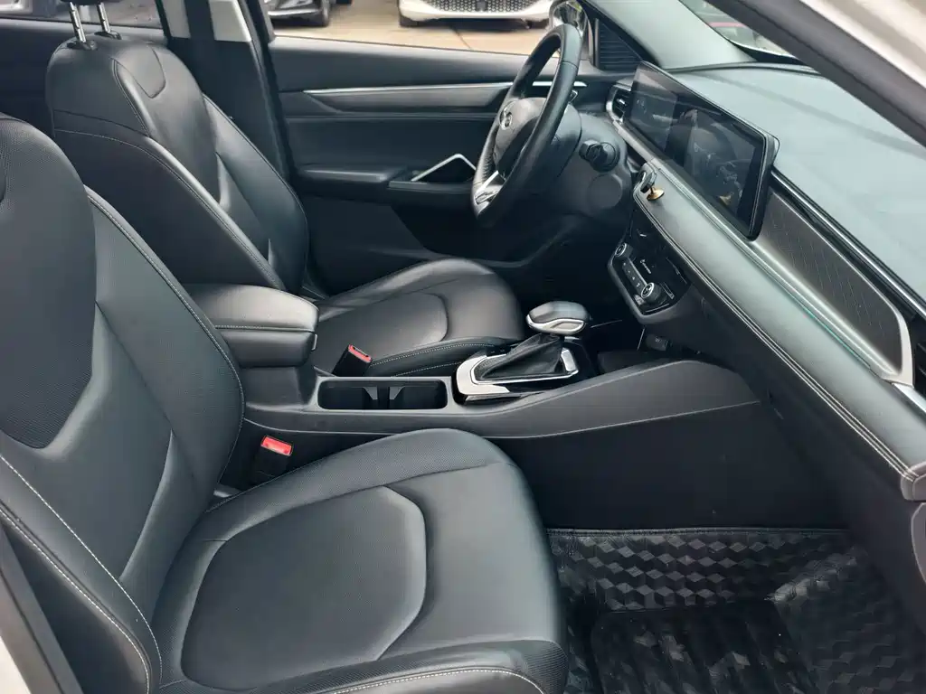 Ford Escort — миниатюра 5