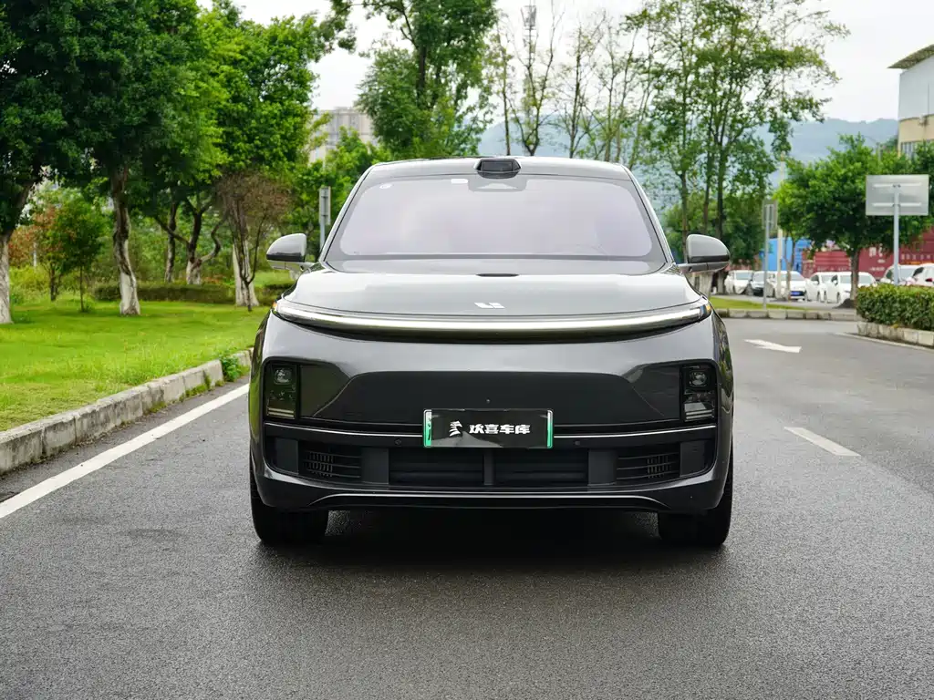 Li Auto Li L9 — миниатюра 2