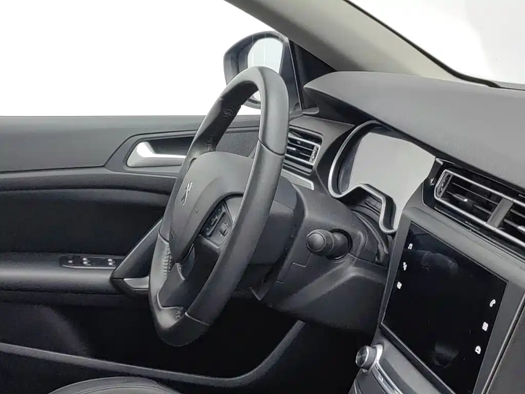 Peugeot 408 — миниатюра 22