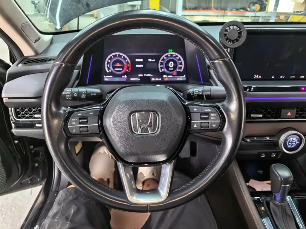 Honda Inspire — миниатюра 11