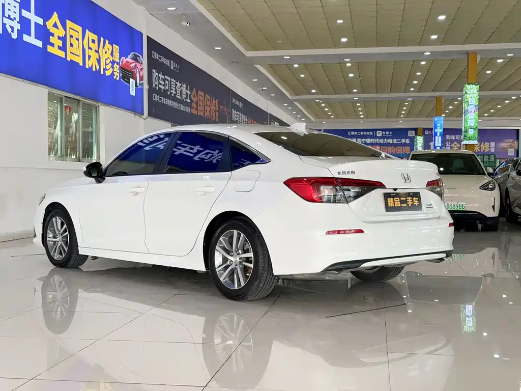 Honda Civic — миниатюра 4