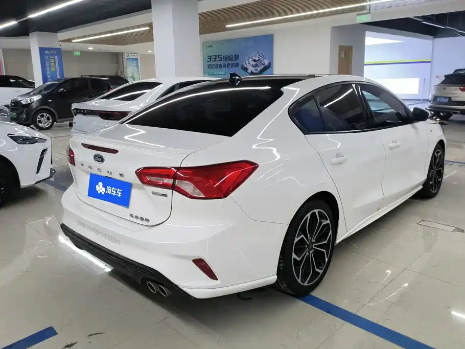 Ford Focus — миниатюра 3