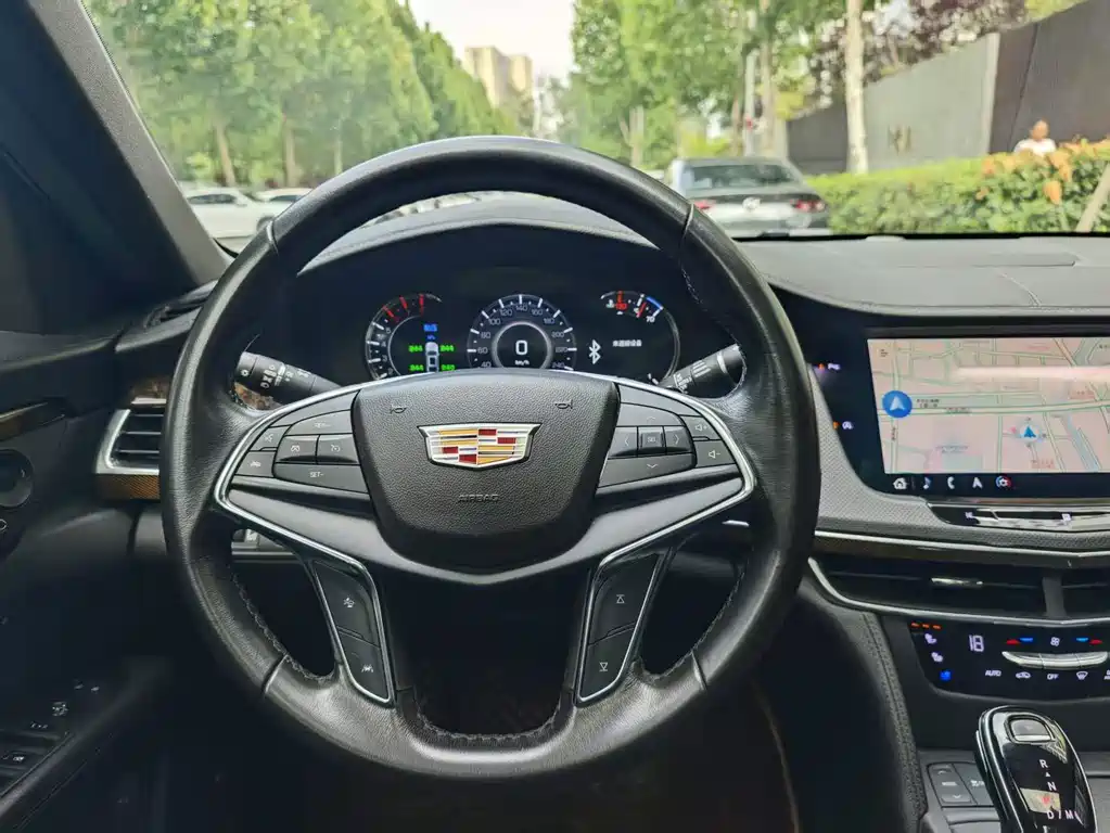 Cadillac CT6 — миниатюра 8