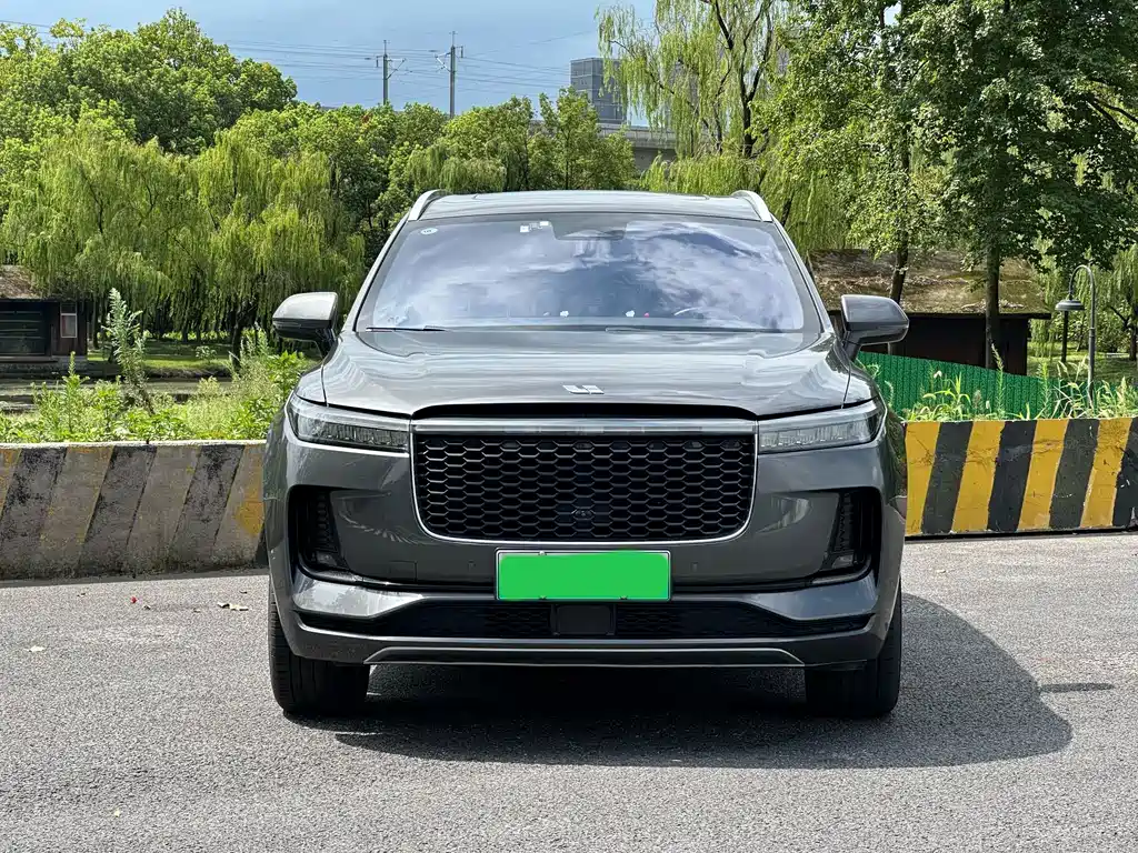 Li Auto Li ONE — миниатюра 2