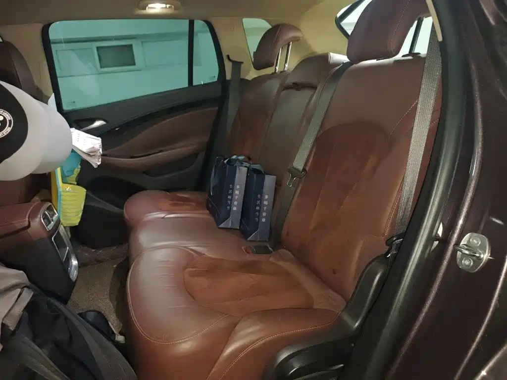 Buick Envision Plus — миниатюра 15