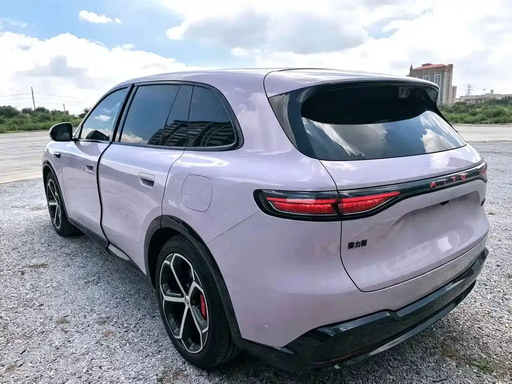 AITO AITO M6 — миниатюра 6