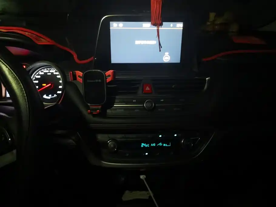 JAC Refine S3 — миниатюра 13