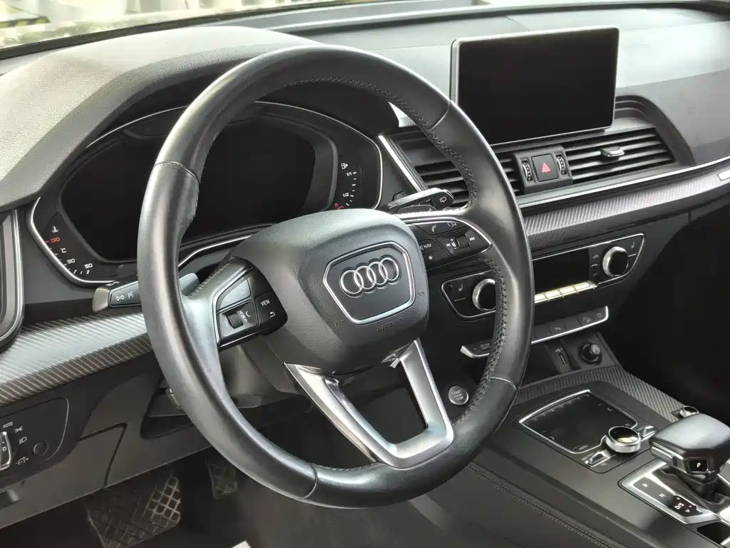 Audi Q5L — миниатюра 8