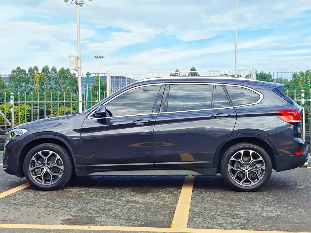 BMW X1 — миниатюра 5