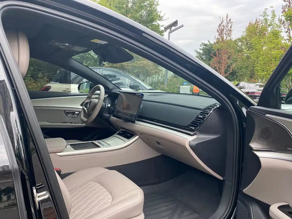 BYD Han — миниатюра 4