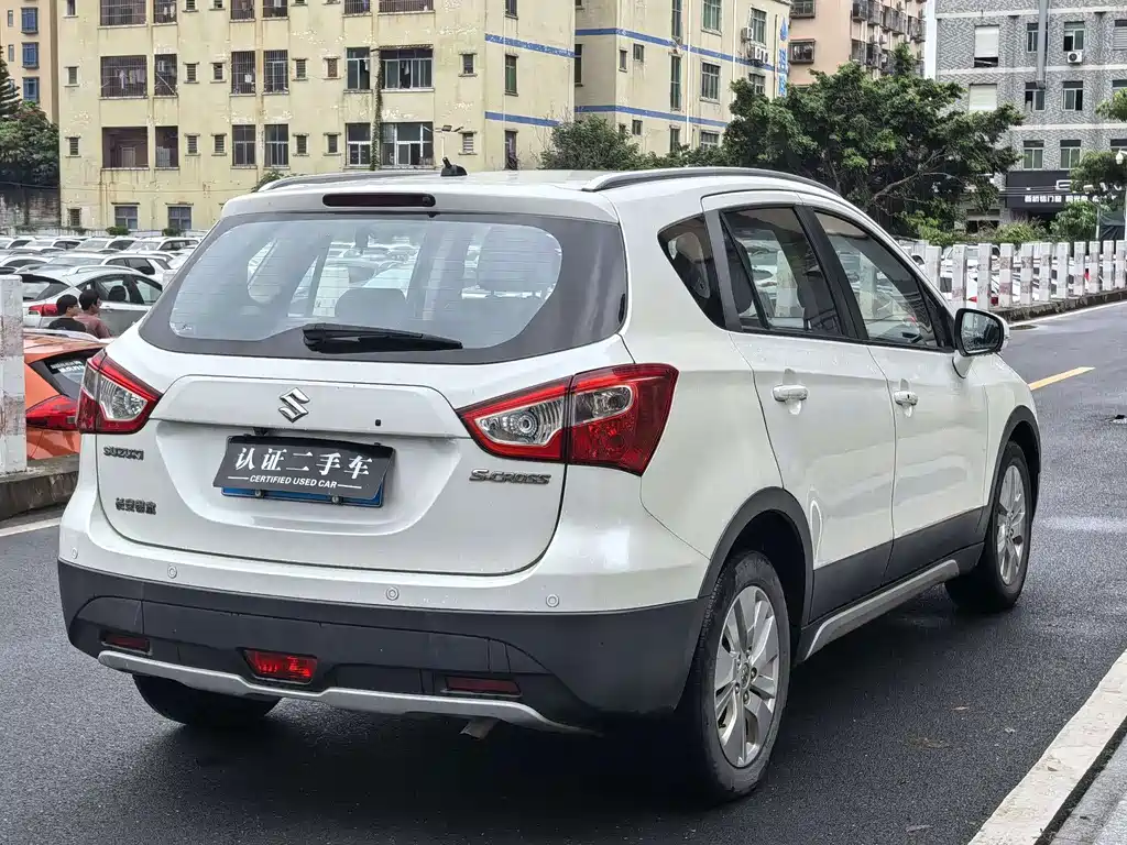 Suzuki S-Cross — миниатюра 4