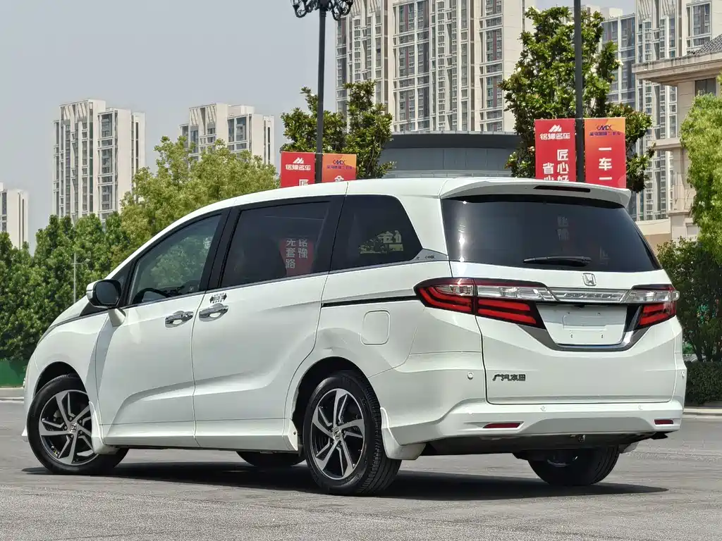 Honda Odyssey — миниатюра 6