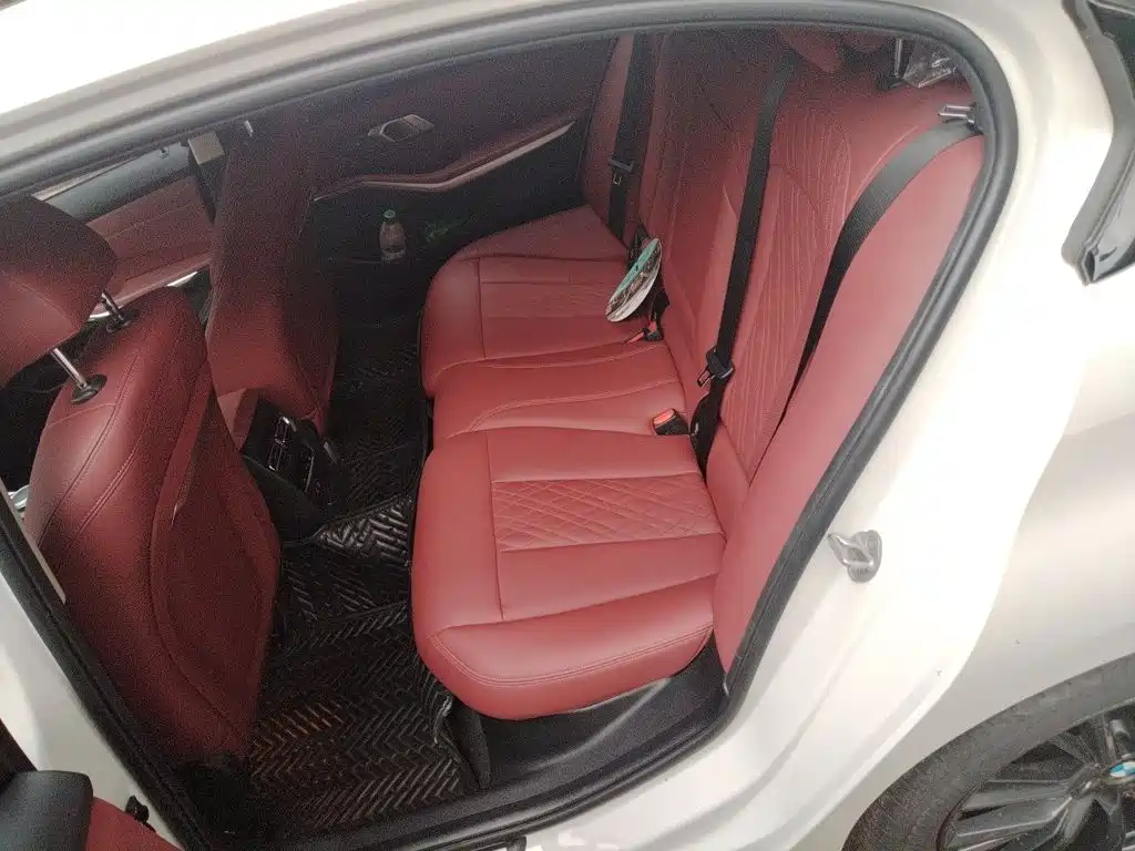 BMW 3 Series — миниатюра 15