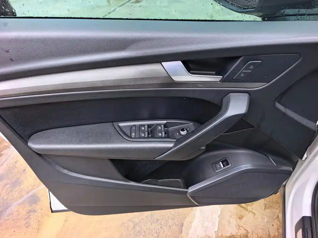 Audi Q5L — миниатюра 6