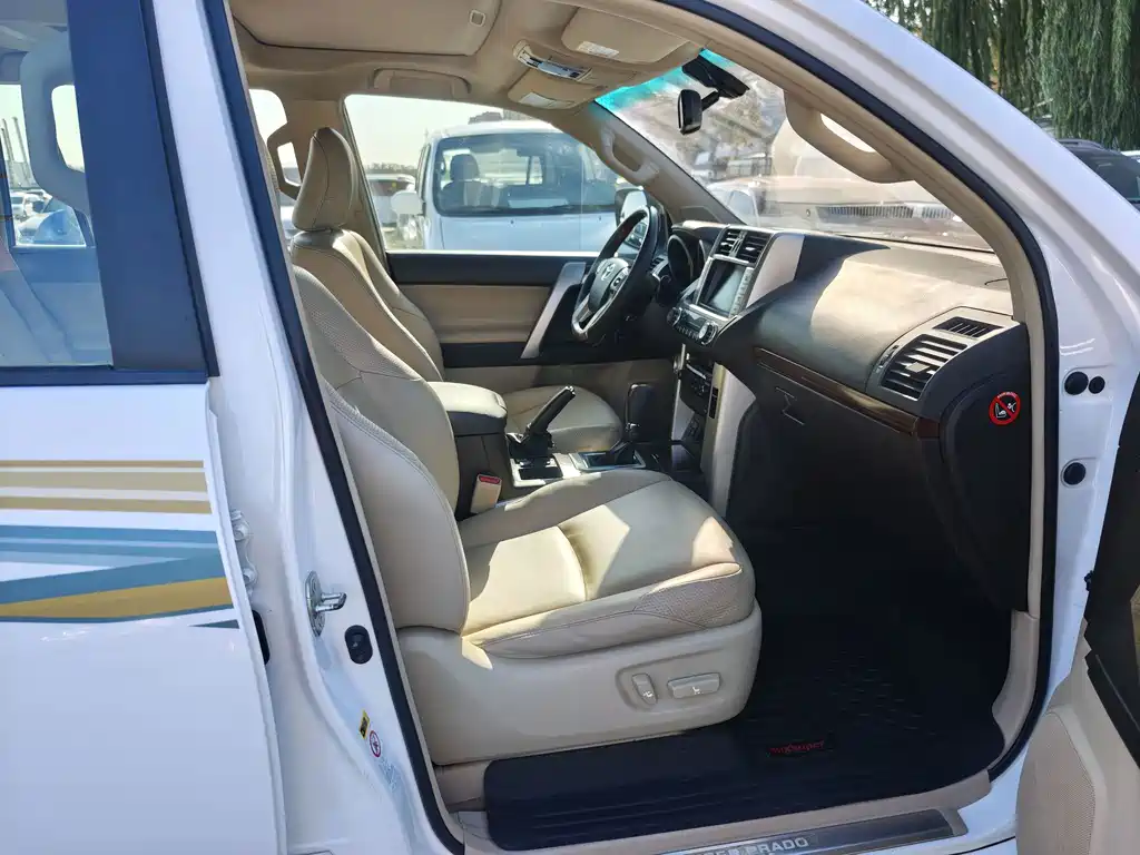 Toyota Prado — миниатюра 10