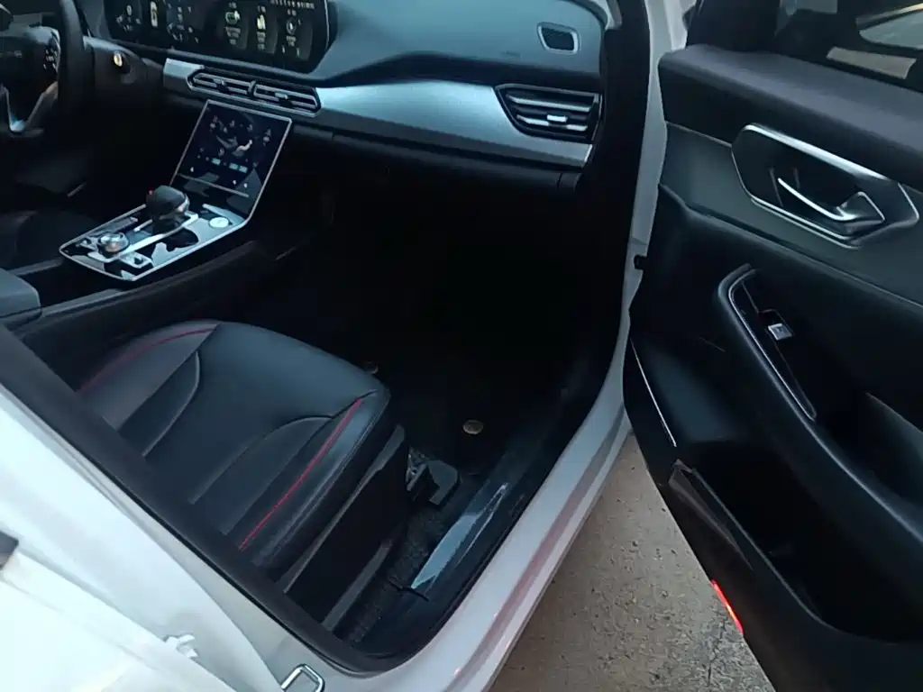 BAIC X7 — миниатюра 9