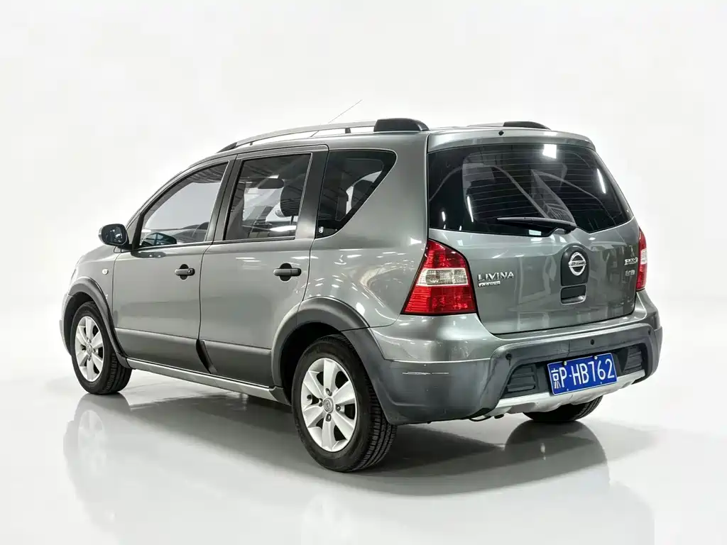Nissan Livina — миниатюра 5