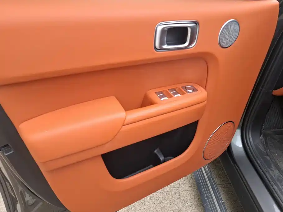 Li Auto Li L8 — миниатюра 7