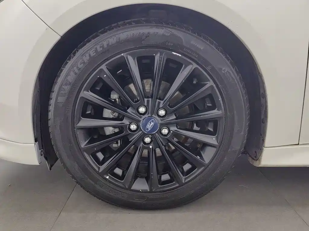 Ford Focus — миниатюра 17