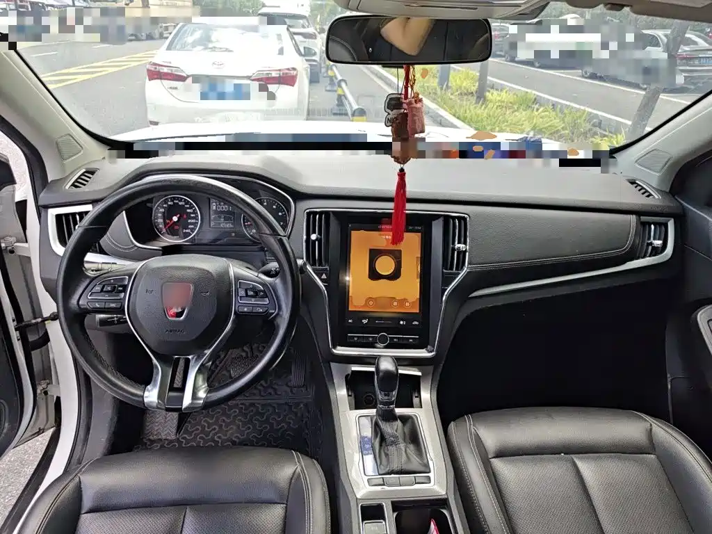 Roewe RX5 — миниатюра 10
