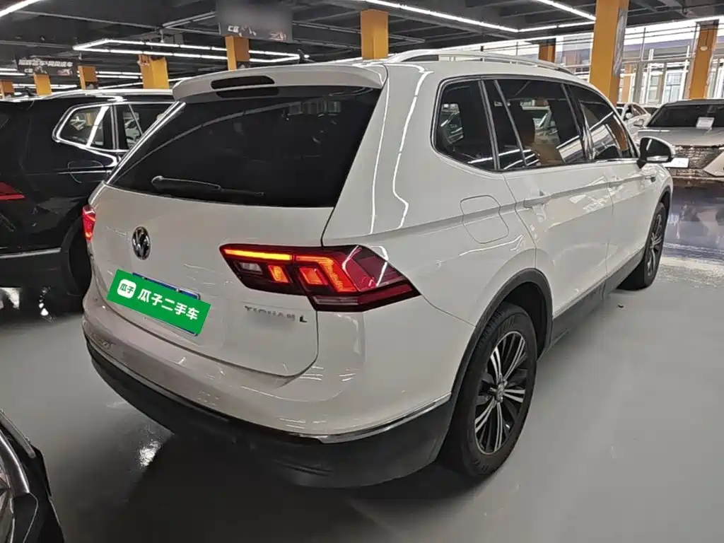 Volkswagen Tiguan L — миниатюра 7