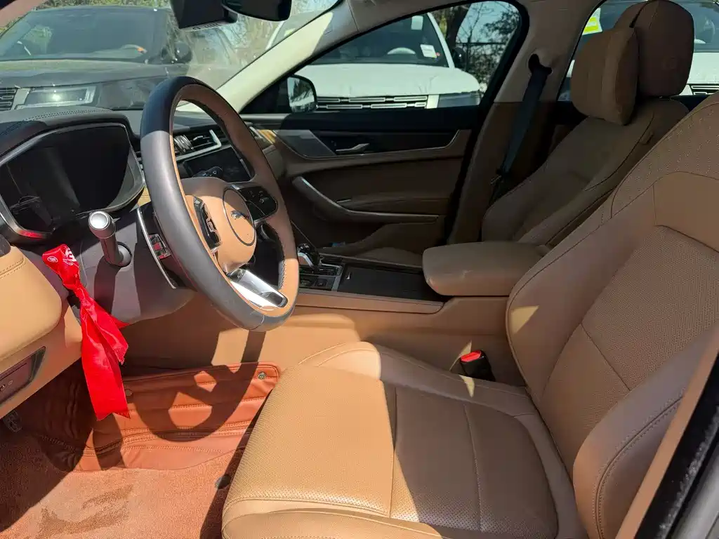 Jaguar XFL 2024 2.0T P250 Premium Luxury