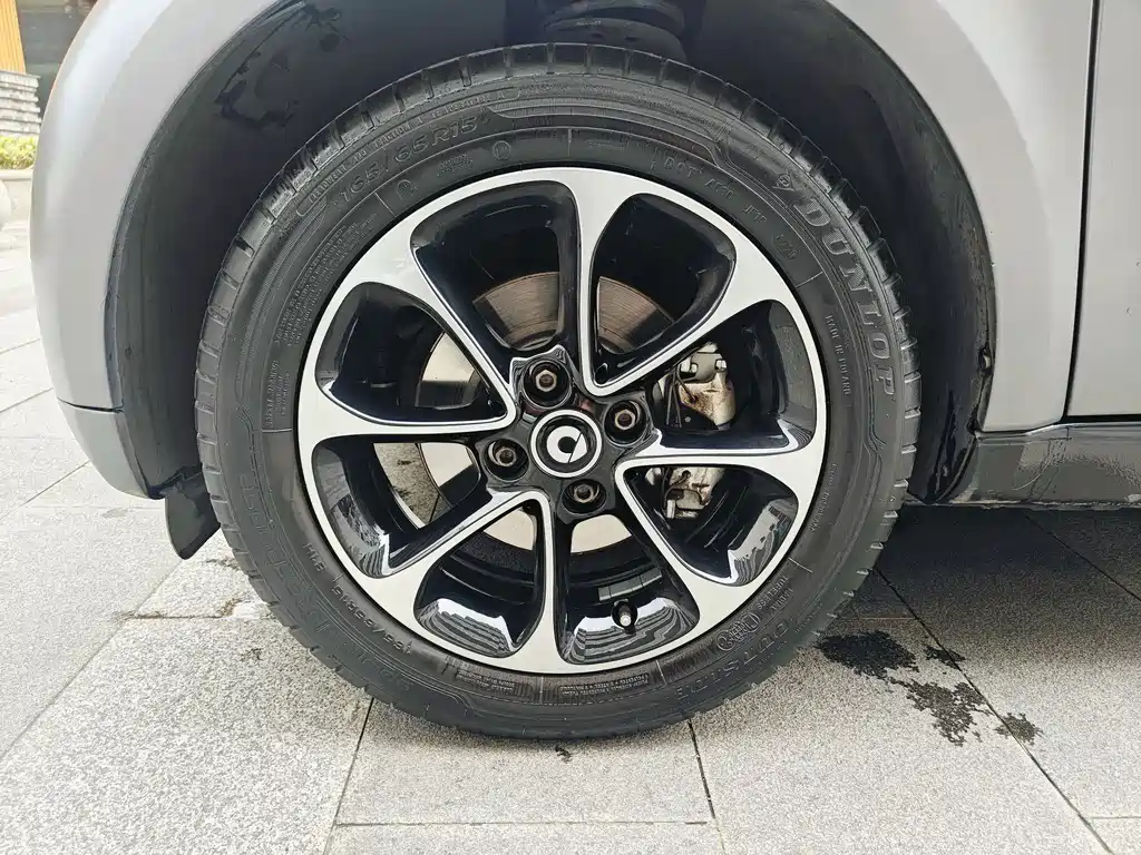 Smart fortwo 2015 1.0L 52