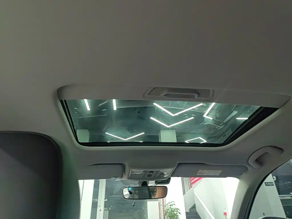 Volkswagen Lavida — миниатюра 18